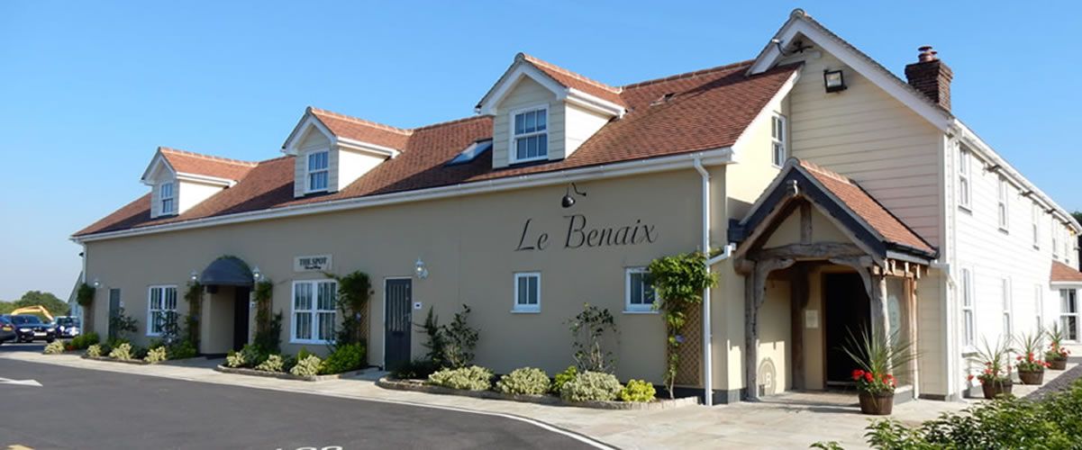 Le Benaix